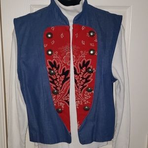 VTG Ladies Western Vest with Red Handkerchief Accent - Size Medium